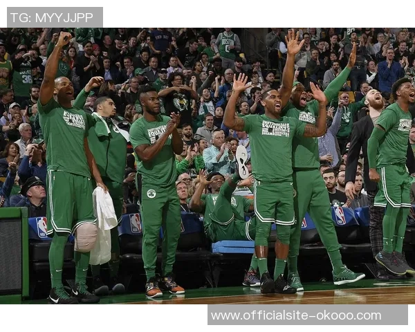 圣诞大战火箭对决湖人球迷热情高涨期待精彩对抗