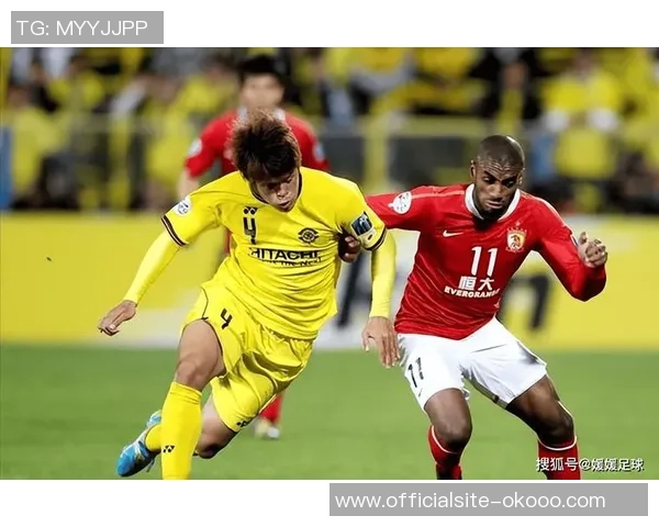 山形山谁与岐FC的激烈对决揭示了足球战术的博弈与团队精神的较量 山形山谁与岐FC的激烈对决揭示了足球战术的博弈与团队精神的较量